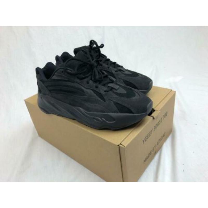 Adidas Yeezy boost 700 VANTA (DAGAANBIEDING) | ALLE maten