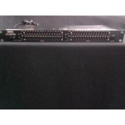 Equalizers Yamaha Behringer AB