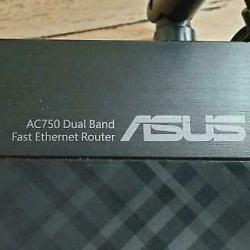 WiFi router Asus RT-AC51U AC750 5 GHz, 2.4 GHz 750 Mbit/s