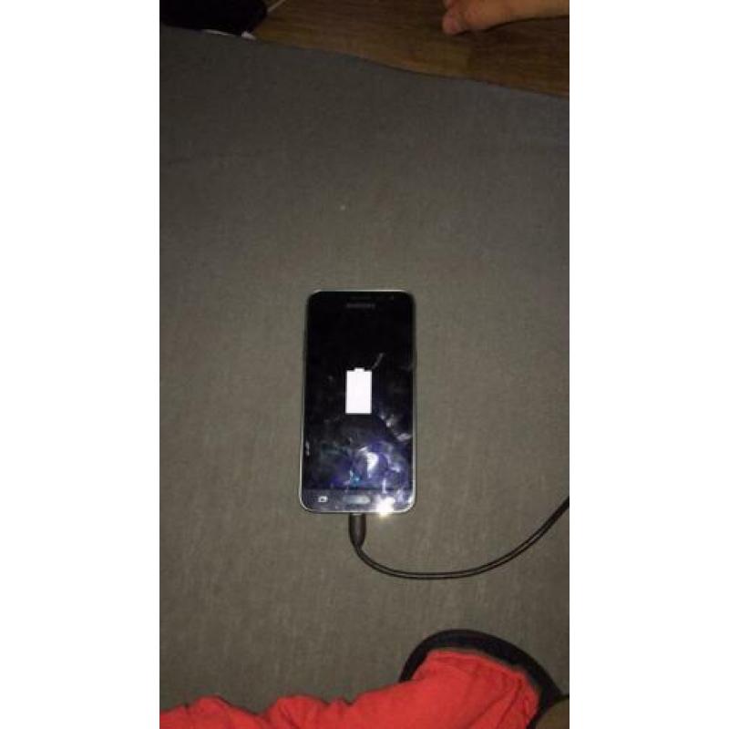 Samsung j3 2016
