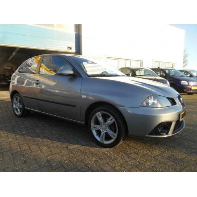 SEAT Ibiza 1.6-16V Sportstyle
