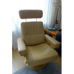 Lederen Draaifauteuil met Hocker