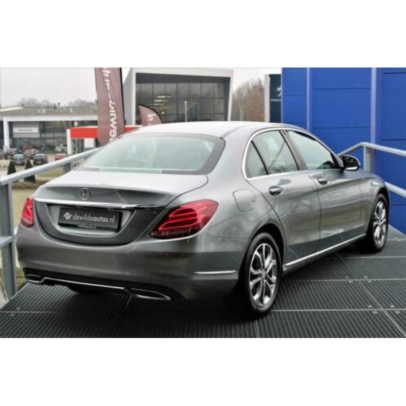 Mercedes-Benz C-Klasse 180 Avantgarde Aut Navi xenon Led Com