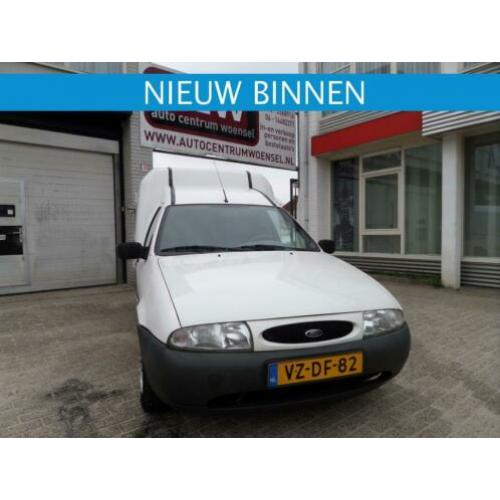 Ford COURIER