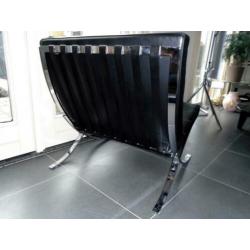 Alivar Barcelona chair Ottoman from 7682,77 for 1499 euro