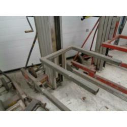 te koop 3x kanaallift/montagelift/materiaallift
