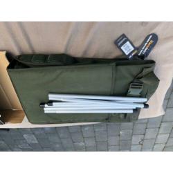 Nieuwe Fox fx foudraal / quiver voor 5 hengels