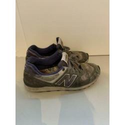 New balance classic earl gray maat 42