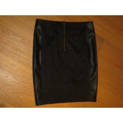 AAIKO ROK MET IMITATIE LEREN DELEN maat XL