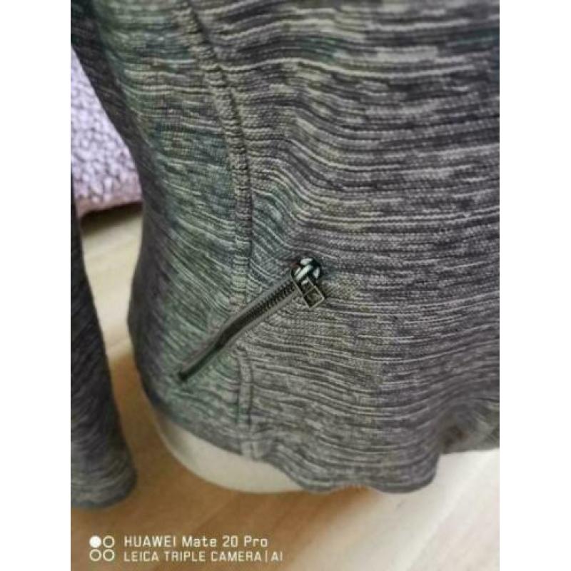 Penny Black ( Max Mara) mooi grijs gemeleerd jasje mt 38