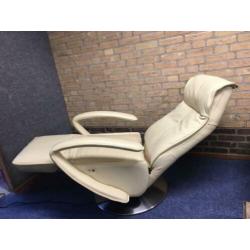 Relaxstoel leder op draaivoet (relax, stoel, elektrisch)