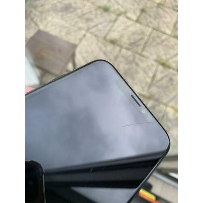 Leuke iphone x 64 gb met doos en toebehoren