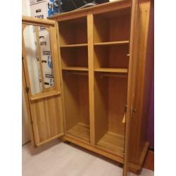 complete kinderkamer inclusief kleding, bad, kinderwagen