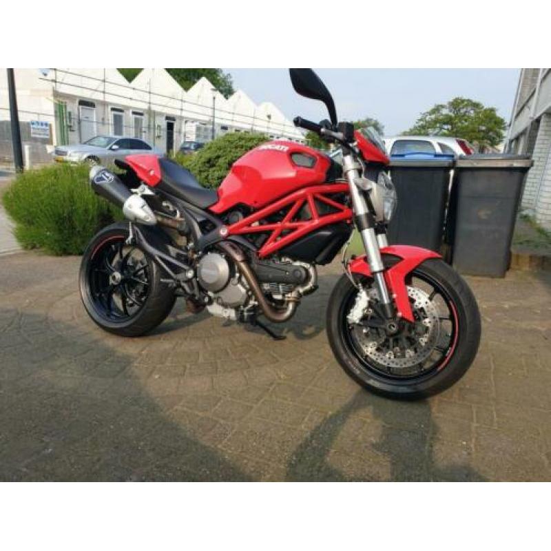Ducati monster 796 2012 met Termignoni uitlaat