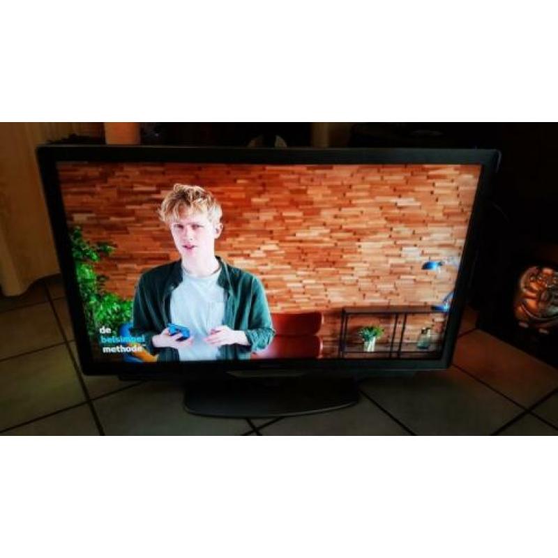 Philips 3 Zijdig Ambilight 40 inch (102 cm) LED Tv 40PFL9705