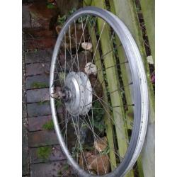 Prima achter weil SPARTA electrische fiets met motor