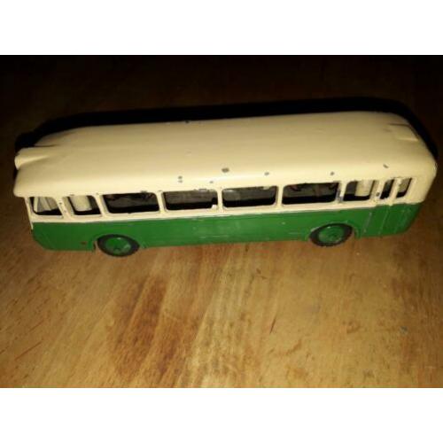 Te koop Franse DINKY TOY  France Bus Parijs Somua Panhard 64