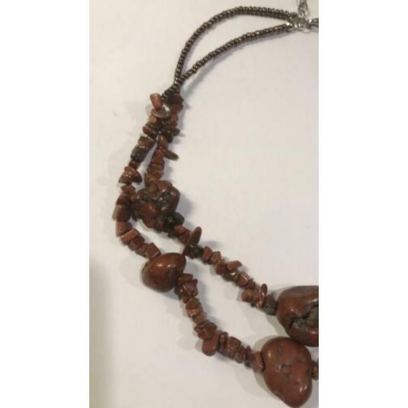 Ketting vintage met echte edelstenen