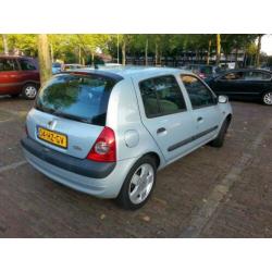 Renault Clio 1.4 16V RT PRIVILEGE 5DR 2005 2002 Grijs