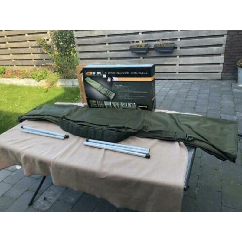 Nieuwe Fox fx foudraal / quiver voor 5 hengels