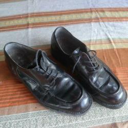 Zwarte nette herenschoenen. mt 44. hand made in italy. alays