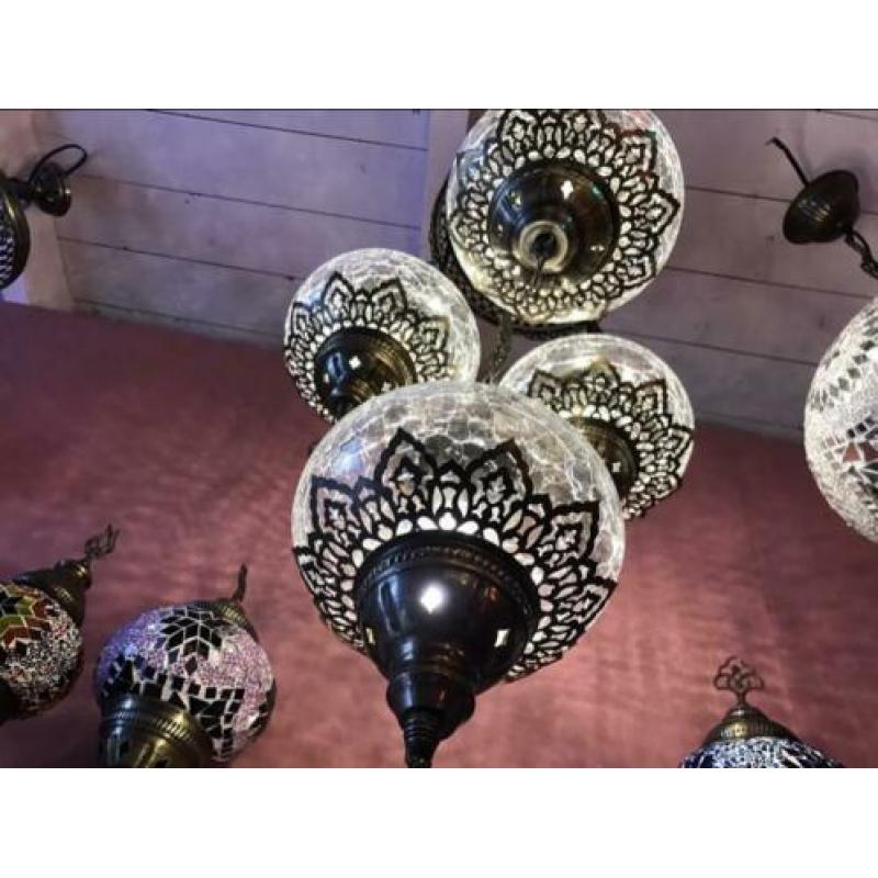 Nieuwe glazen hanglamp