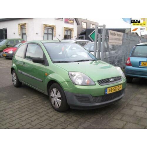 Ford Fiesta 1.3-8V Style st bekr cv airco elek pak nap apk