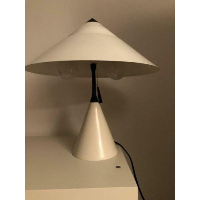Design retro lamp