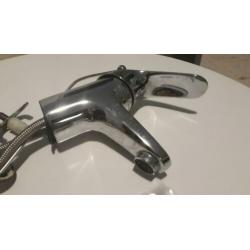 Wastafelkraan met nieuw sifon Grohe