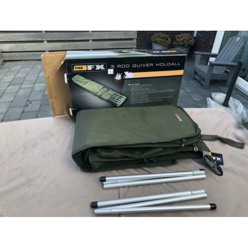 Nieuwe Fox fx foudraal / quiver voor 5 hengels