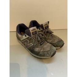 New balance classic earl gray maat 42