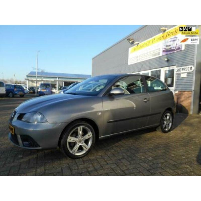 SEAT Ibiza 1.6-16V Sportstyle