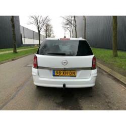 Opel Astra Wagon 1.6 Executive Nieuwe apk, Navigatie, Climat