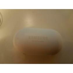 Samsung earbuds wit