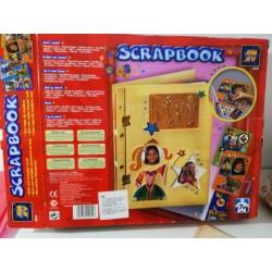 Scrapbook, mooie set, grotendeels dubbel!
