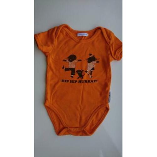Leuke, oranje romper voor Koningsdag, maat 62-68