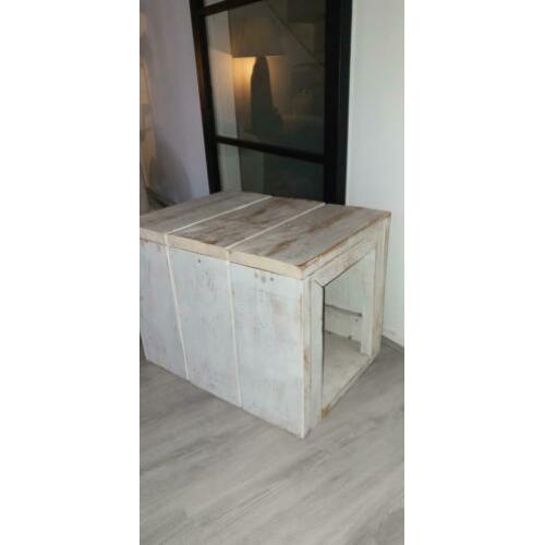 3 Tafels van steigerhout