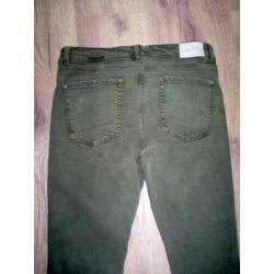 groene ZARA skinny broek mt. 38