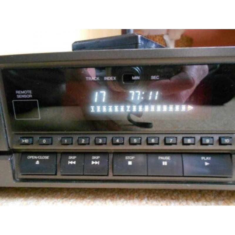 Mooie Technics SL-PG520A vintage cdspeler