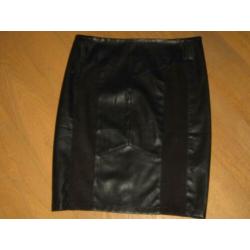 AAIKO ROK MET IMITATIE LEREN DELEN maat XL