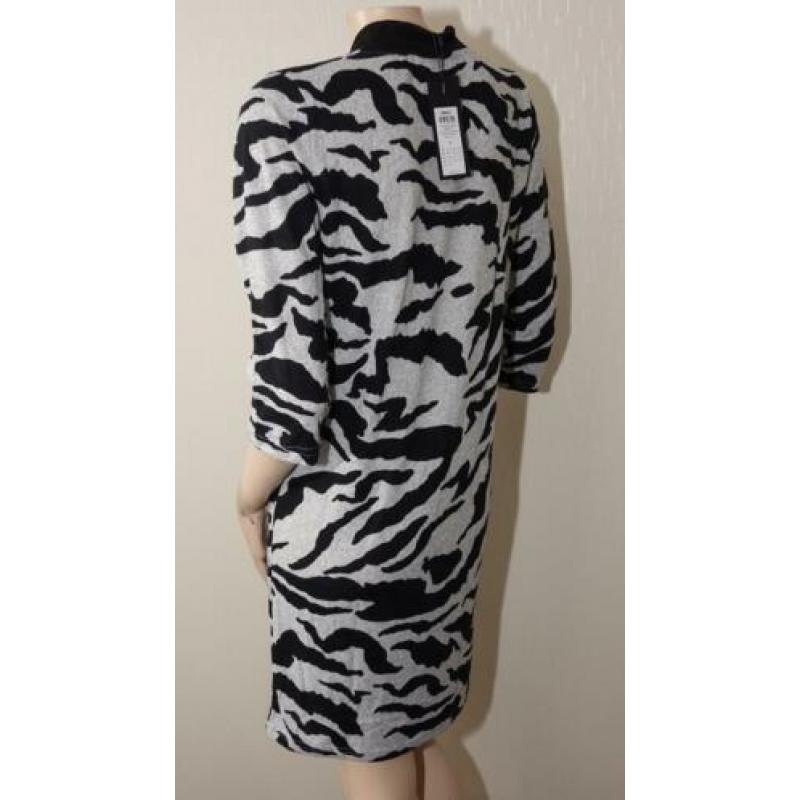 zwart grijze nieuwe ONLY jurk