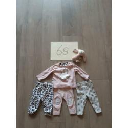 Pyamaatje set maat 68, ook los te koop