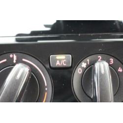 Volkswagen up! 1.0 move up! 5Drs NWE Model Airco Regensensor