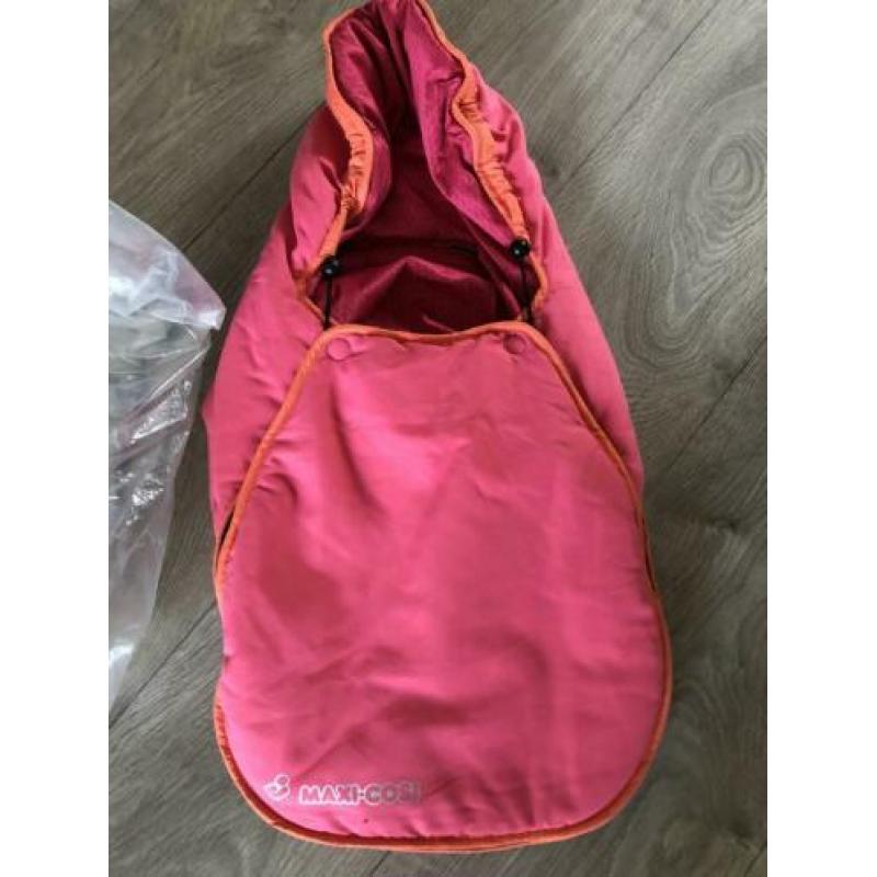 Complete kinderwagenset 3 in 1 incl extra accessoires 120,-