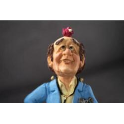 Handpainted beeldje "dierenarts" uit de Finnians Collection