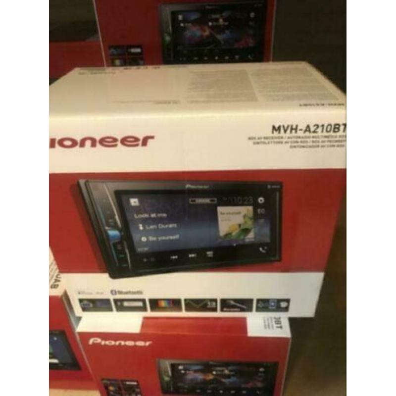 Koopje 3x Pioneer MVH-A210BT - 2-Din - Bluetooth - Garantie
