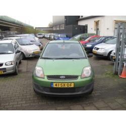 Ford Fiesta 1.3-8V Style st bekr cv airco elek pak nap apk