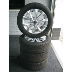 Orig. Skoda Octavia 16 inch velgen zomerbanden NIEUWSTAAT