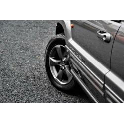 Jeep Grand Cherokee 4.7i V8 Limited Automaat Yountimer Leder