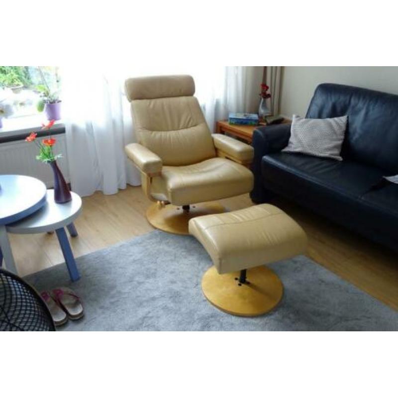 Lederen Draaifauteuil met Hocker